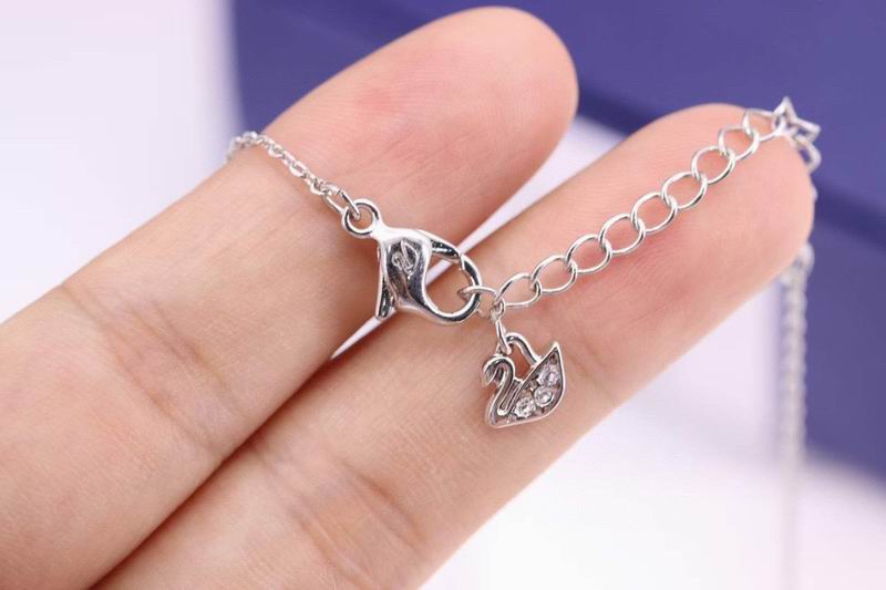 Swarovski Necklace 03lyr121 (3)